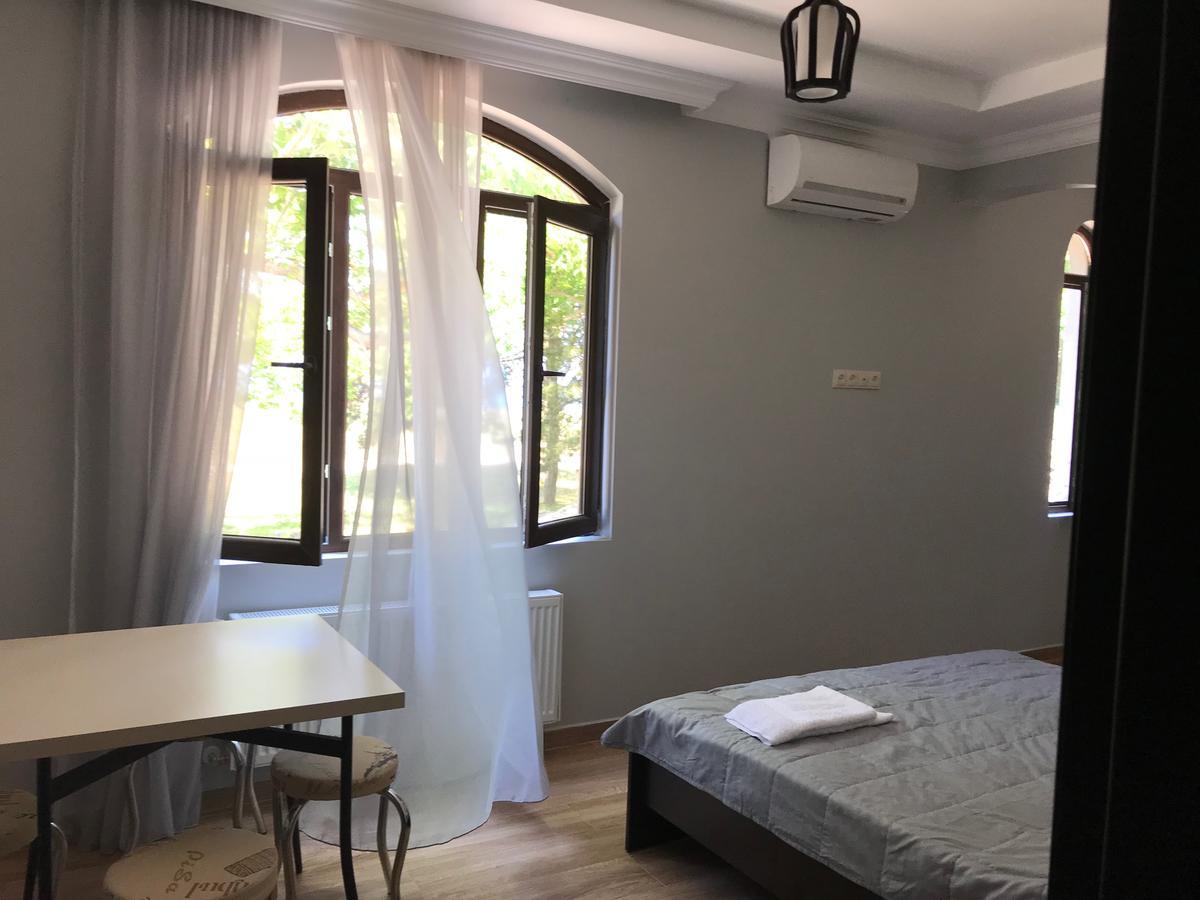 אפרטהוטל חאקבי House On Moryakov 55 מראה חיצוני תמונה