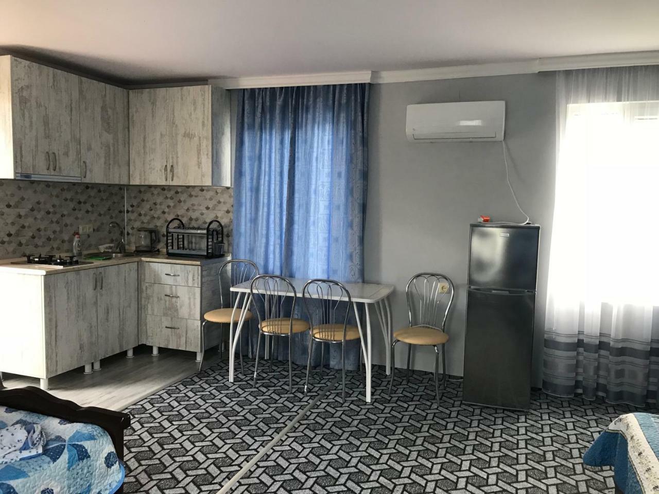 אפרטהוטל חאקבי House On Moryakov 55 מראה חיצוני תמונה